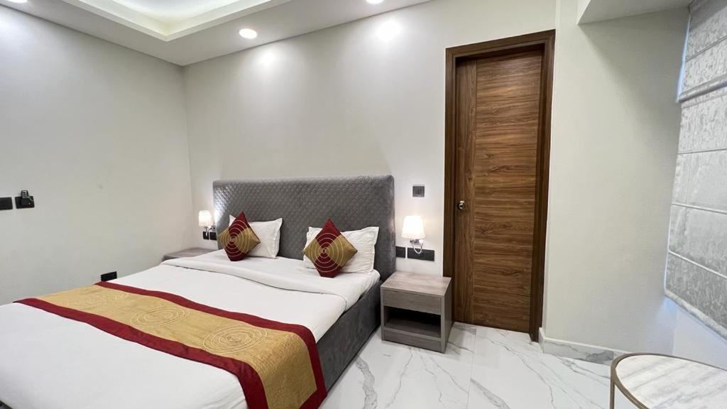 Bed and Breakfast The Dream House Nowe Delhi Zewnętrze zdjęcie